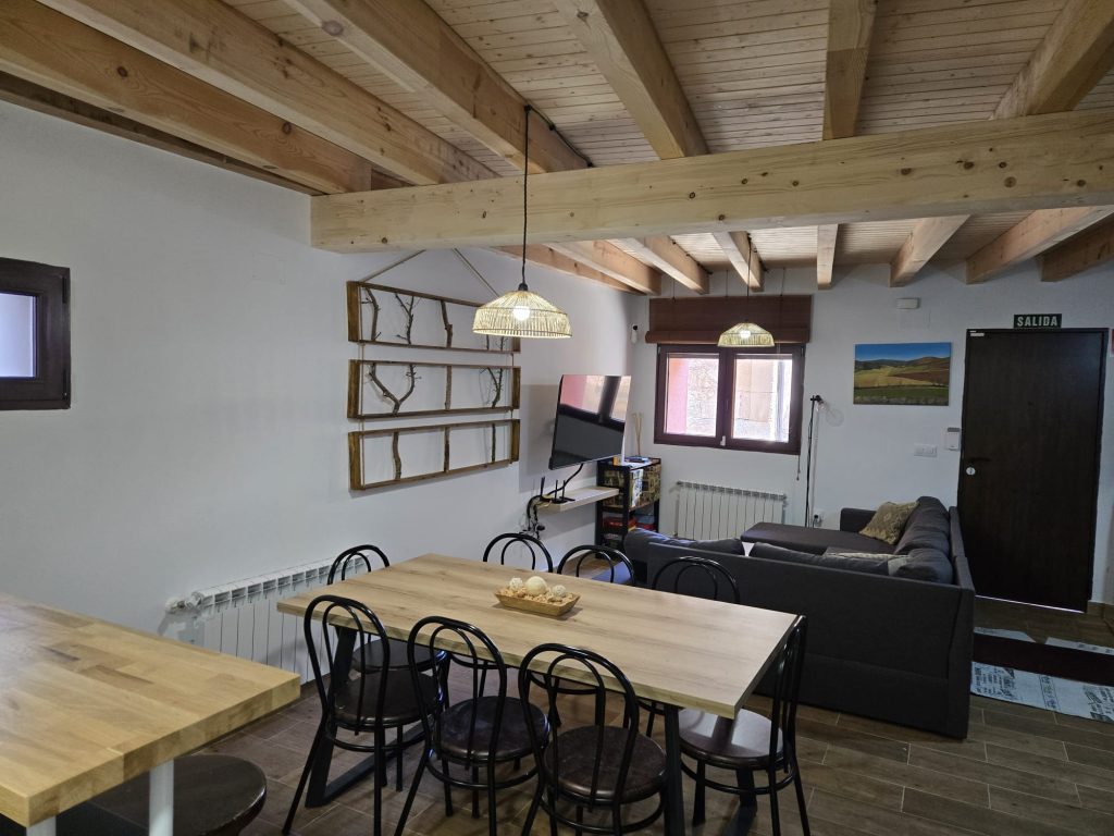 salon comedor casa rural en soria